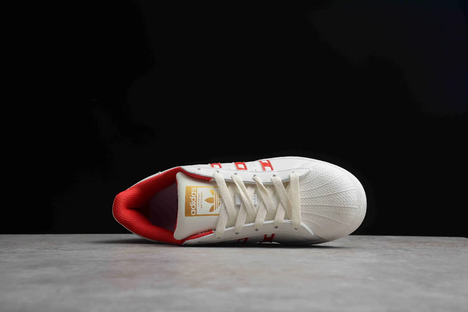 Adidas Originals Superstar Cloud White Red Metallic Gold CZ4715