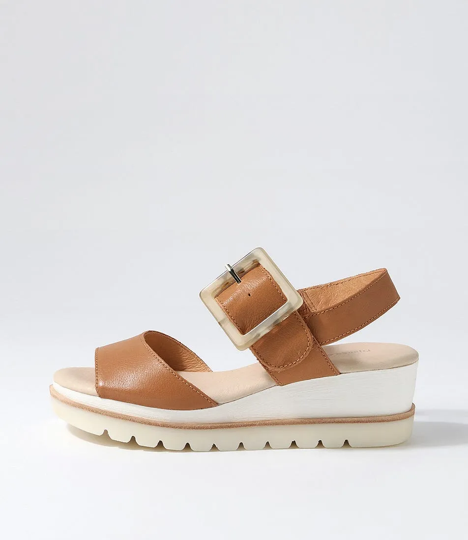 DJANGO & JULIETTE Wacie Dark Tan Leather Sandals