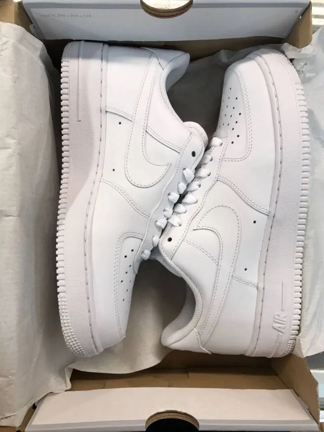 NIKE AIR FORCE 1 LOW MENS CLASSIC OG WHITE ALL LEATHER C...