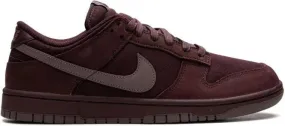 Nike Dunk Low Burgundy Crush sneakers Red