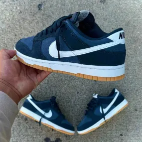 NIKE DUNK LOW NAVY WHITE GUM BOTTOM