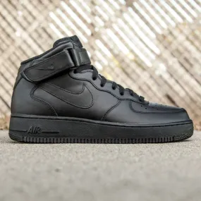 Nike Men Air Force 1 Mid 07 (black / black)