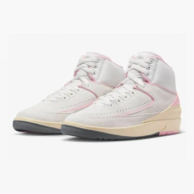 Nike Women's Air Jordan 2 Retro (Soft Pink/ Summit White...