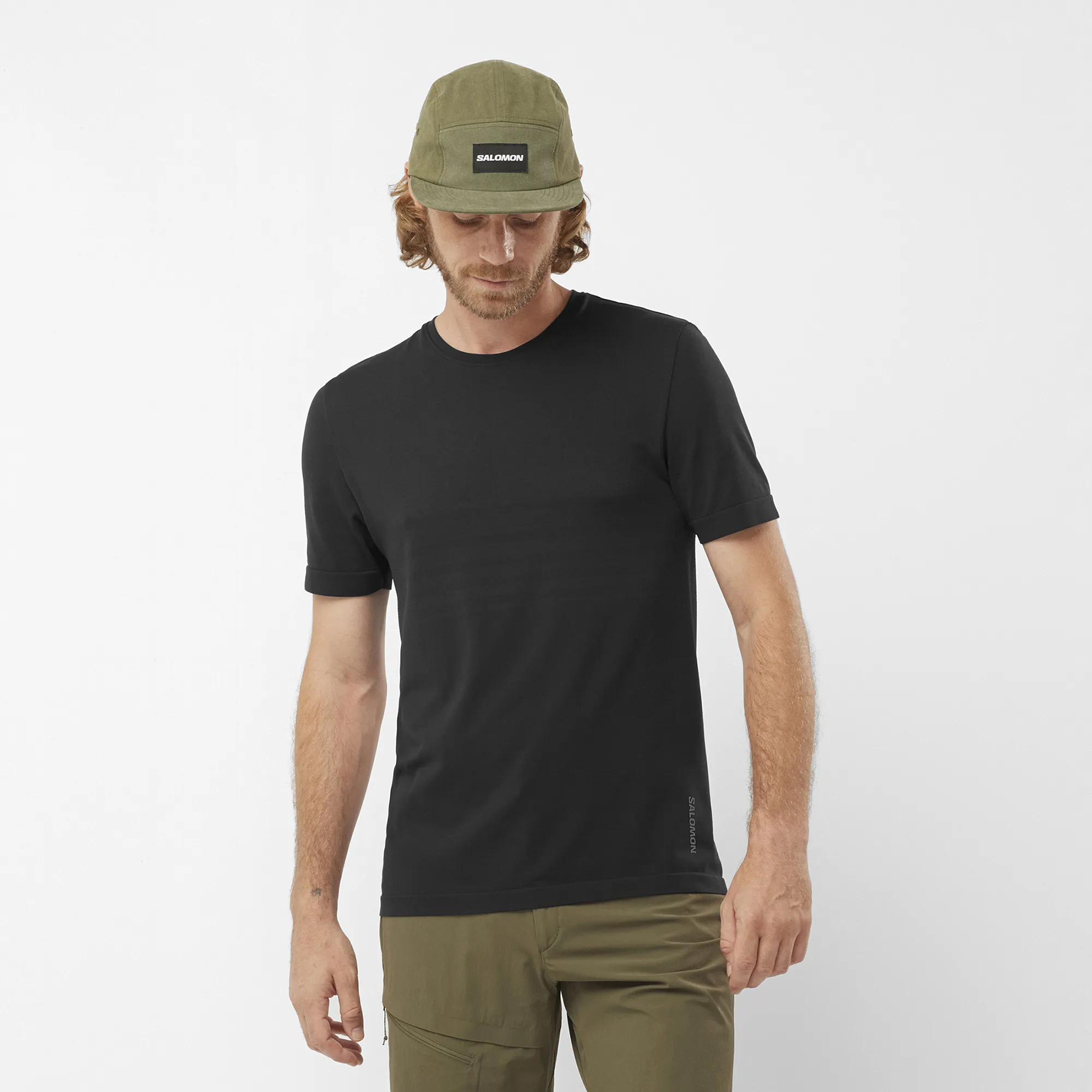 Salomon Men's Essential Seamless Deep Black | Buy Salomon Men's Essential Seamless Deep Black here | Outnorth