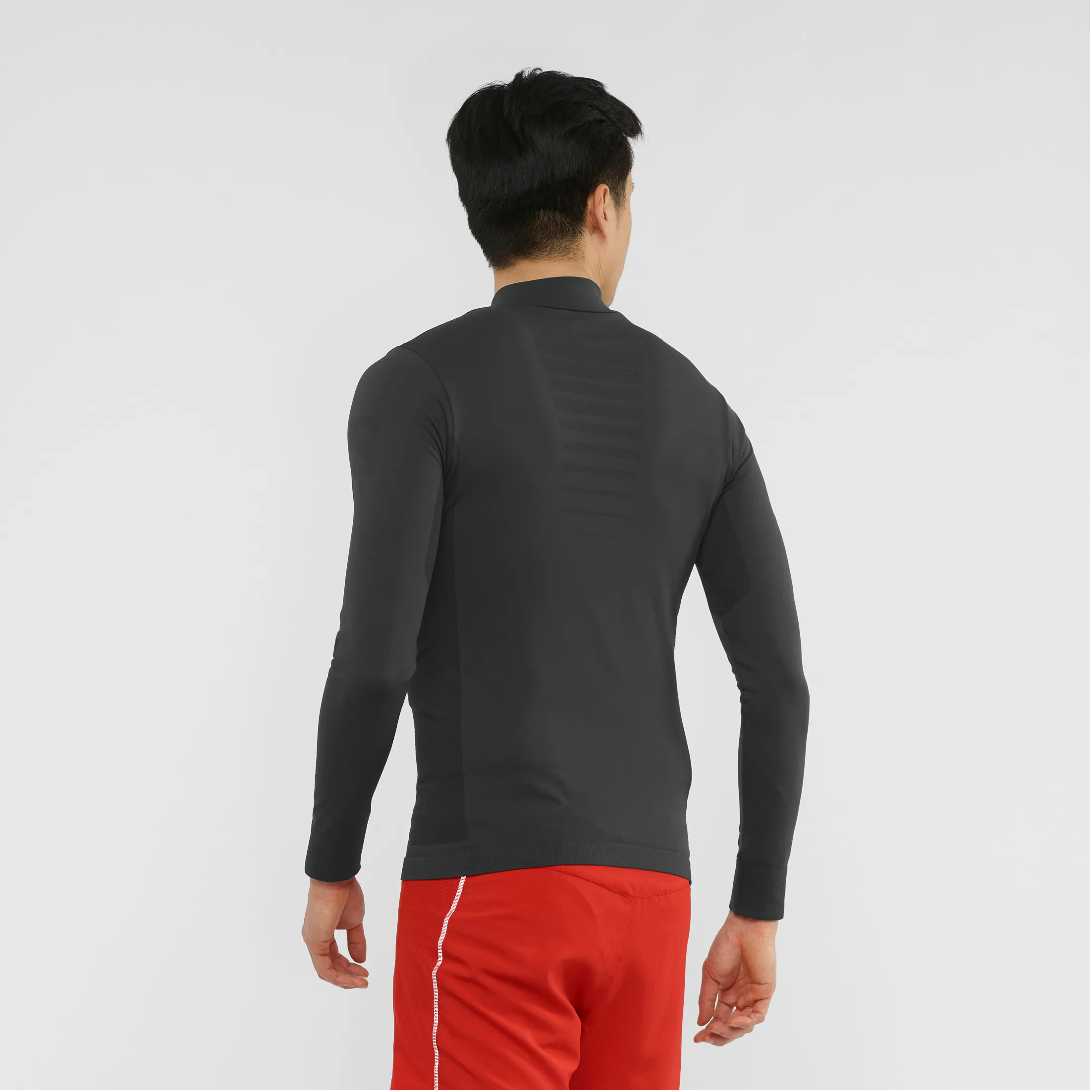 Salomon Men's Explore Seamless Half Zip Black | Buy Salomon Men's Explore Seamless Half Zip Black here | Outnorth