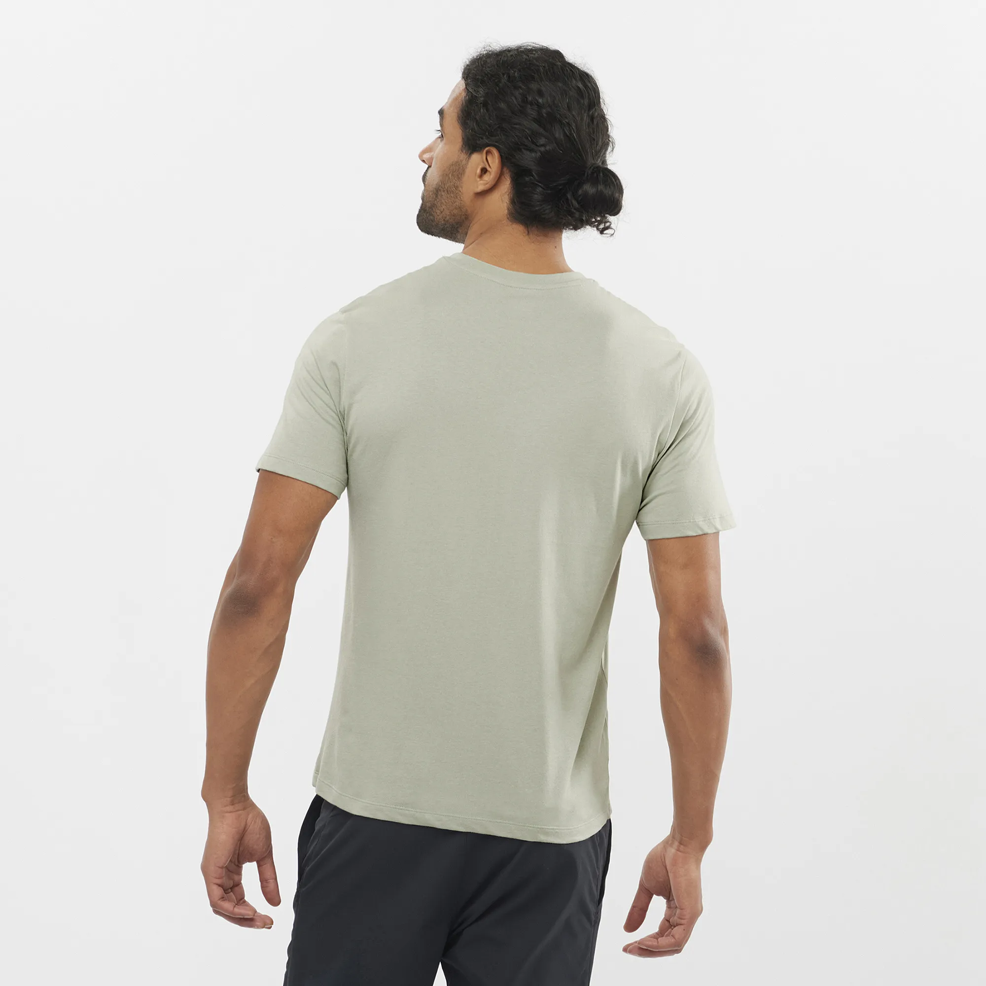 Salomon Men's Outlife Logo Tee Wrought Iron | Buy Salomon Men's Outlife Logo Tee Wrought Iron here | Outnorth