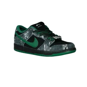 There Skateboards x Nike SB Dunk Low